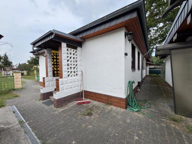 Bungalow mit Potenzial und zusätzlichem Wohngebäude