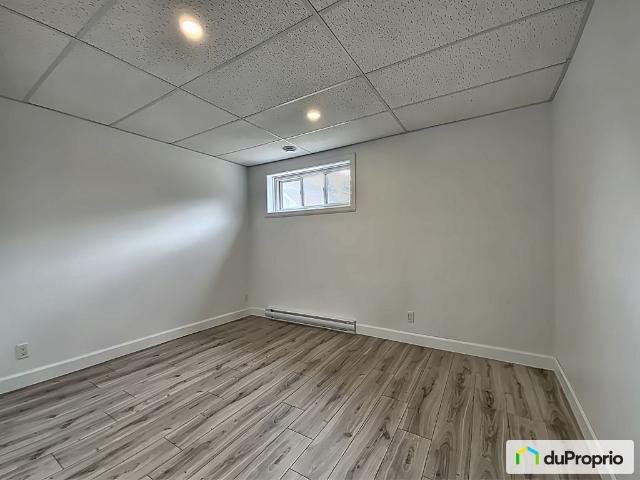 Bungalow neuf à vendre La Malbaie 2 chambres 2 salles de bain #1056