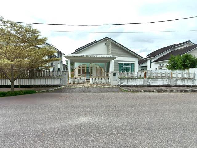 Bungalow open facing below MV Amanjaya SP Kedah