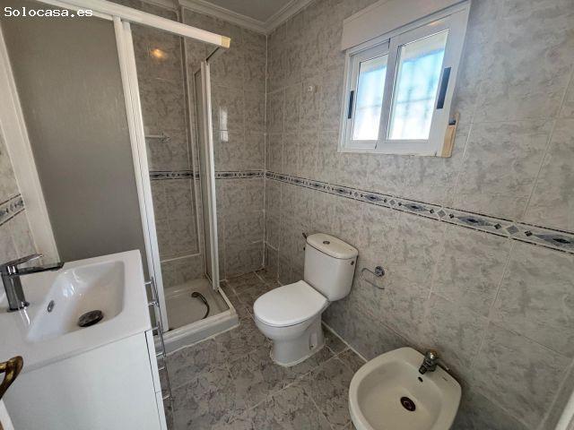 Bungalow Planta Alta con Solárium Privado y Orientación Sur en Aguas Nuevas