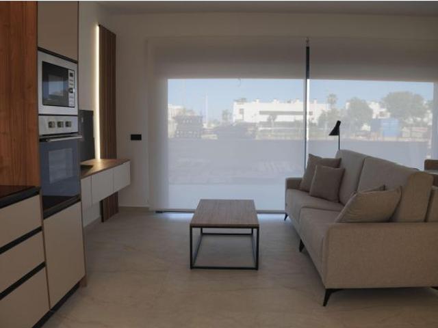 Bungalow Planta Baja en Venta en Pilar de la Horadada, Alicante