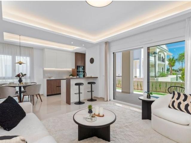 Bungalow Planta Baja en Venta en Rojales, Alicante
