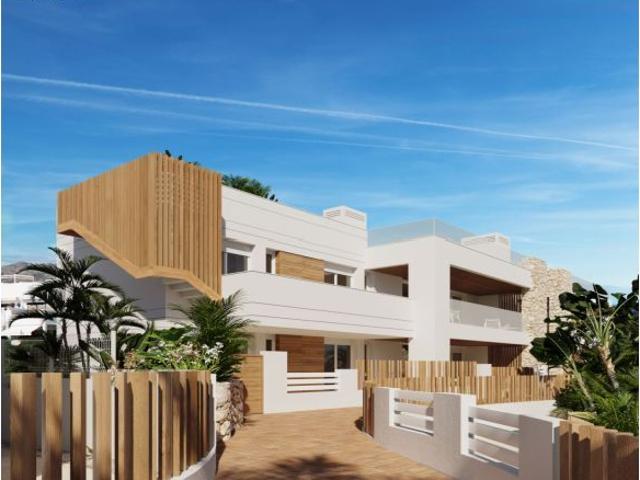 Bungalow Planta Baja en Venta en San Juan de los Terreros, Almería