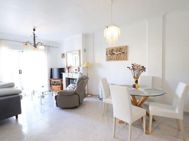 Bungalow planta baja en Miraflores II, Playa Flamenca