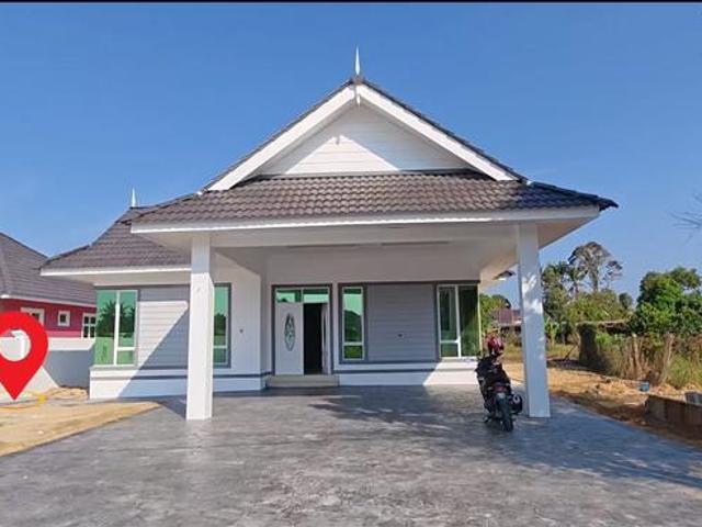 Bungalow Premium Di Kedai Lalat