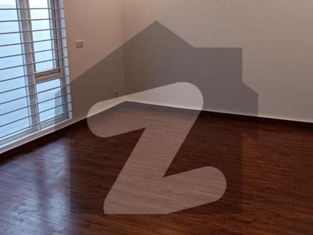 Bungalow Rent Clifton Block 5