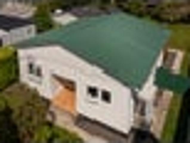 Bungalow Ready to Go FOR REMOVAL
