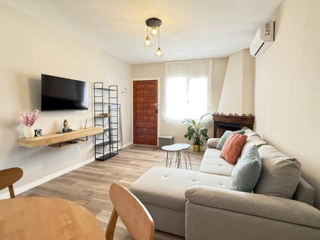 Bungalow Reformado en Planta Baja en Orihuela Costa, Cerca de la Playa