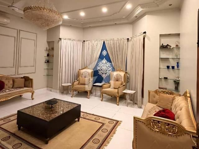 Bungalow sale at dha phase 5