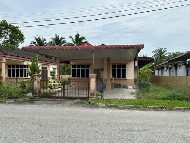 Bungalow Setingkat Taman Pelangi Parit Buntar Perak