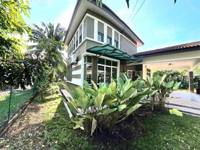 Bungalow setingkat xtra land belakang krubong perdana melaka