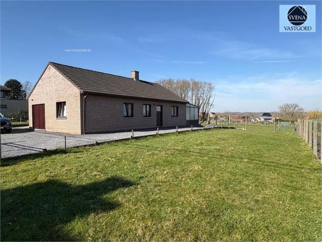 BUNGALOW/PROJECTGROND IN RUSTIGE OMGEVING
