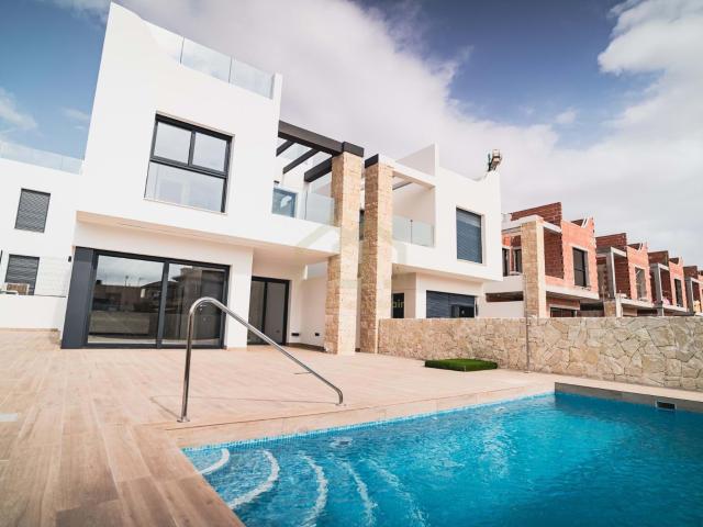 Bungalows y chalets de obra nueva en Pilar de la Horadada