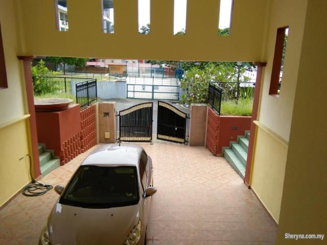 bunglow house at kayangan heights, shah alam for sale