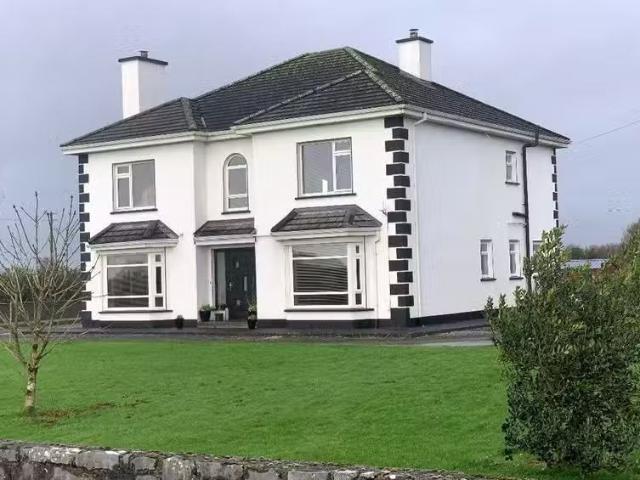 Bunnahevelly More, Corrandulla, Corrandulla, Co. Galway, H91AT.