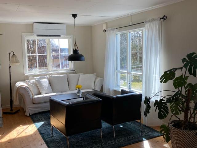 Bua Strand Gård, Seglora