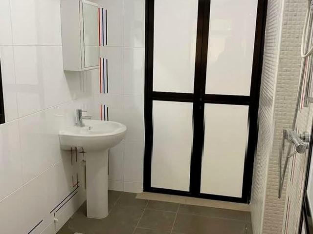 Buangkok Tropica Hougang, HDB 2 Rooms