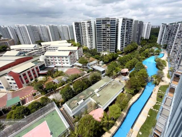 Buangkok Crescent D19, Condominium