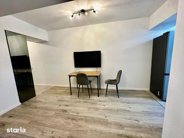 Bucur Obor Avrig Primarie sec.2 Studio spatios