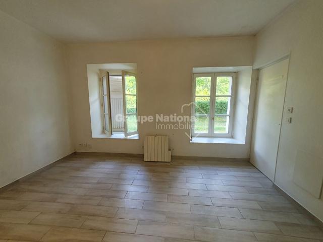 BUC STUDIO 21 M²