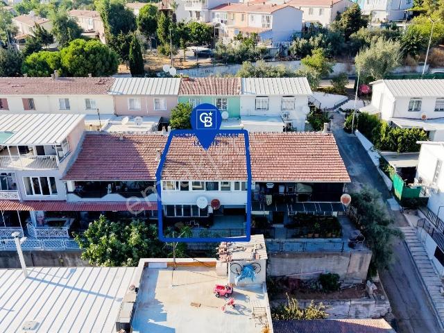 Buca Murathan'da Önü Açık Tadilatlı Bahçeli Manzaralı Dubleks