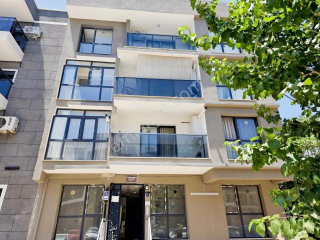 Buca Merkezi Konumda Doğalgazlı 1+1 Sıfır Kiralık Daire