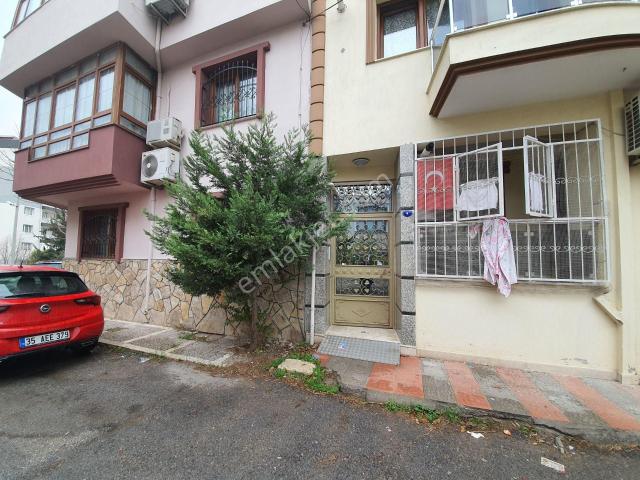 Buca Atatürk De Kampüse Yürüme Mesafesinde Kombili 1 +1