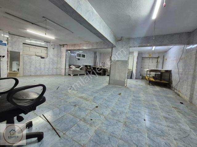 Buca Adatepe'de 125 M2 Kiralık Depo İş Yeri