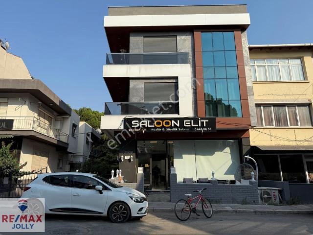 Buca Belediyesi Yanı Arakat Net 84 M² Daire