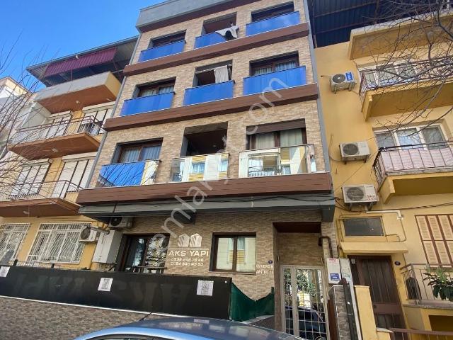 Buca Çevik Bir Meydan Yak. 2+1 Asansörlü Arakat'da Satılık Daire