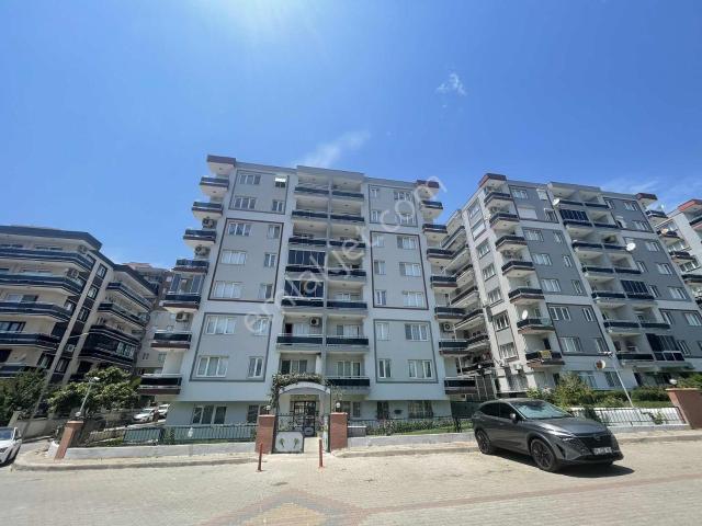 Buca Efeler Seyfi Demirsoy Hastanesi Civarı 3+1