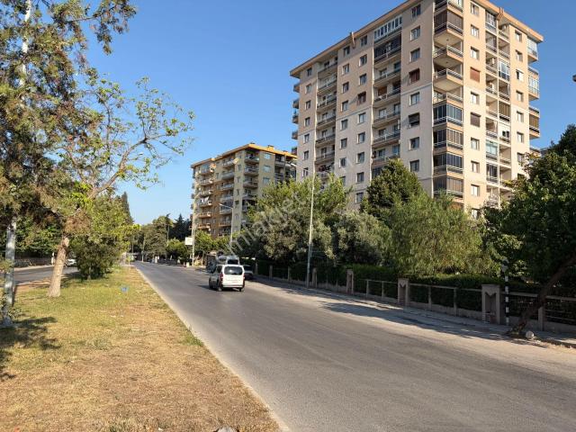 Buca Fırat Mahallesi'nde Satılık 150 M² Ferah 3+1 Daire