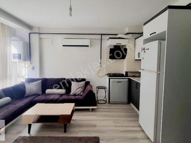 Buca Hürriyet Mah. Eşyalı Doğalgazlı Klimalı 1+1 Kiralık Daire