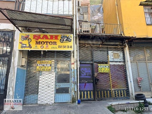 BUCA KASAPLAR MEYDAN'DA HEYKEL YAK. 2 ADET 25M2 FIRSAT İŞYERİ