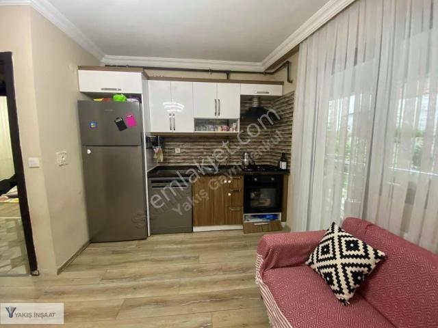 Buca Kozağaç'da Satılık 2+1 Genç Daire