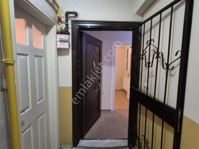 Buca Laleli Mahallesinde/10yıllık/110m2 22+1/arakat emin Evim,katılım Evim'e Uygun izbana5dk/daire