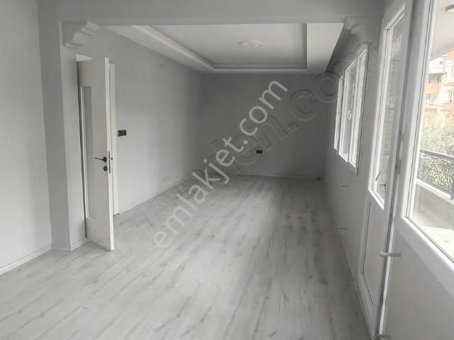 Buca Laleli'de Ara Kat 2+1 Kiralık Daire