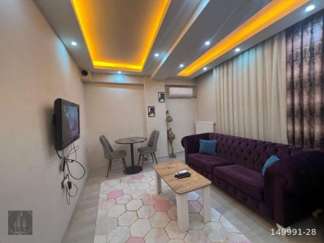 BUCA UÇKUYULARDA GÜNLÜK APART OTEL 2+1 500TL