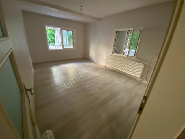 Buca Ufuk Mah.de 3+1 125m2 Dgazlı Ayrı Mutfak Giriş Kat Kiralık Daire