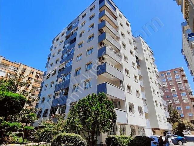 Bucaparisadan Site İçinde D.gazlı Merkezi Konumda Satılık 3+1