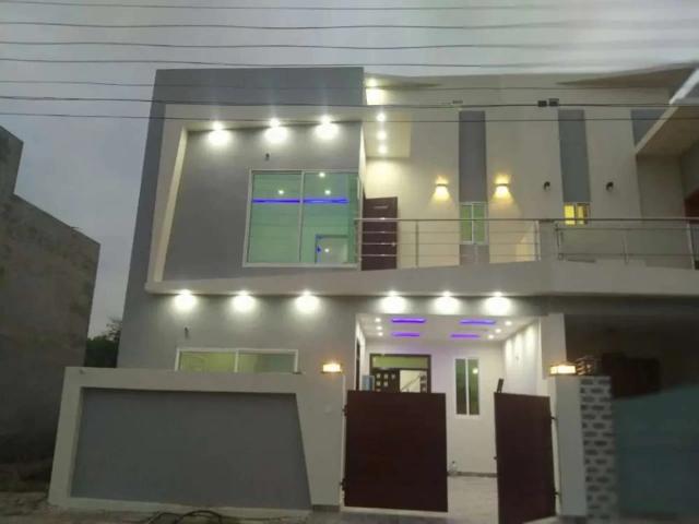 Buch Villass House near park in good condition Multan ID 37908