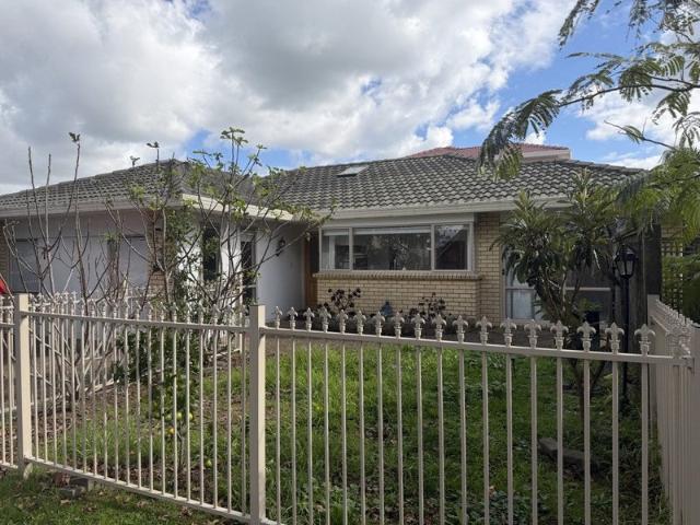 bucklands beach, 3 bedrooms