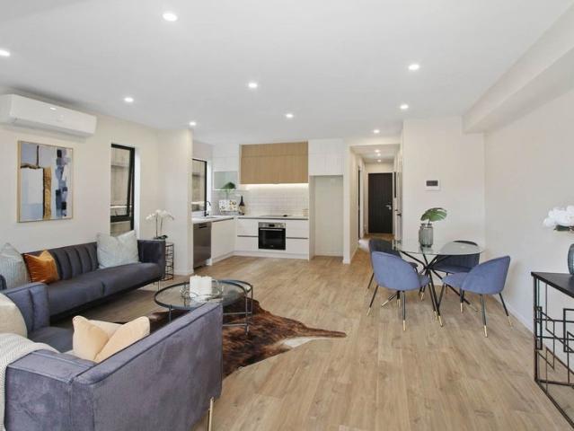 bucklands beach, 3 bedrooms