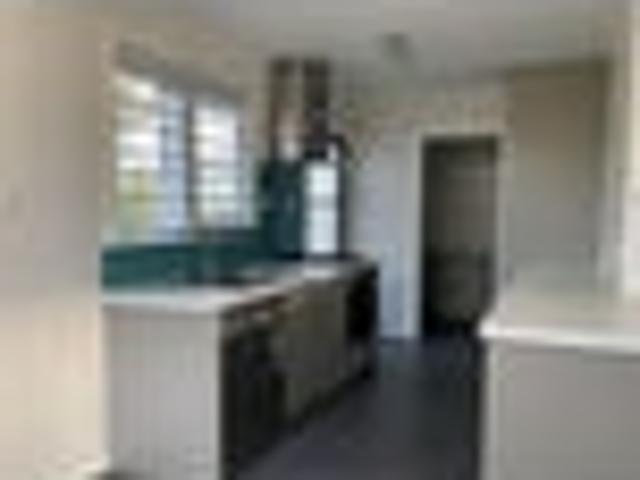 Bucklands Beach, 3 bedrooms, $680 pw