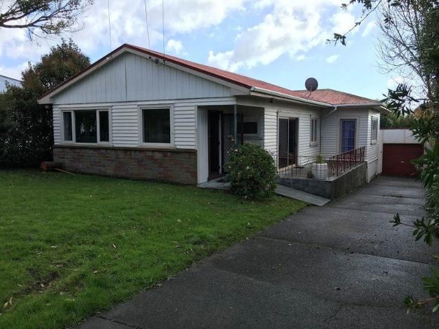 bucklands beach, 3 bedrooms