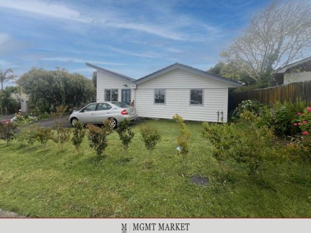 bucklands beach, 2 bedrooms