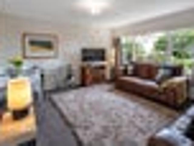 Bucklands Beach, 2 bedrooms, $500 pw