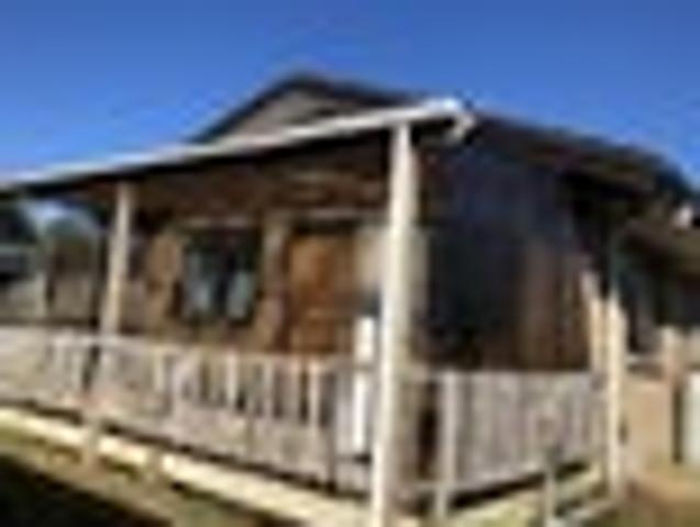Bucklands Beach, 2 bedrooms, $560 pw