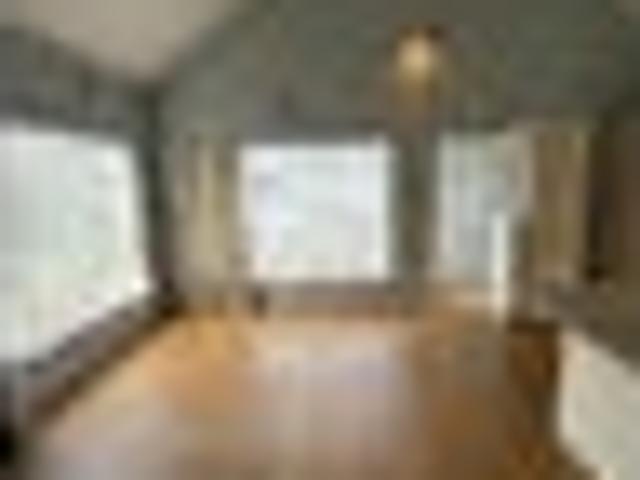 Bucklands Beach, 2 bedrooms, $620 pw
