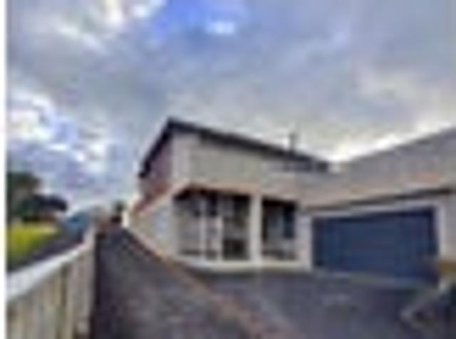 Bucklands Beach, 4 bedrooms, $630 pw